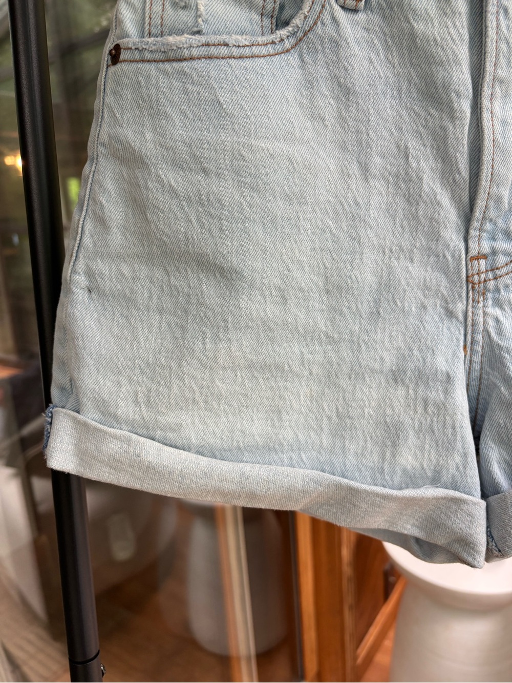 Abercrombie & Fitch Light Wash Rolled Hem Denim Shorts - Picture 3 of 6